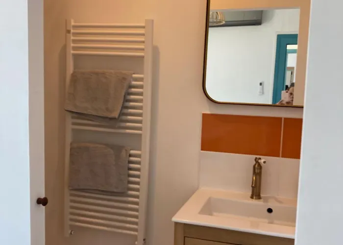 Bed & Breakfast Les Du Phare - 3 3*